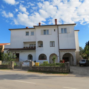 Apartment IDA